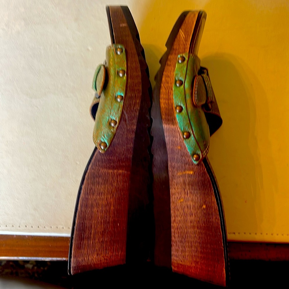 #Donald J Pliner sandals - Picture 5 of 7